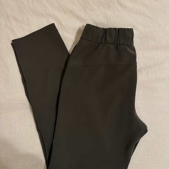 COPY - Lululemon Stretch High-Rise Pant 7/8 Length - Picture 3 of 4